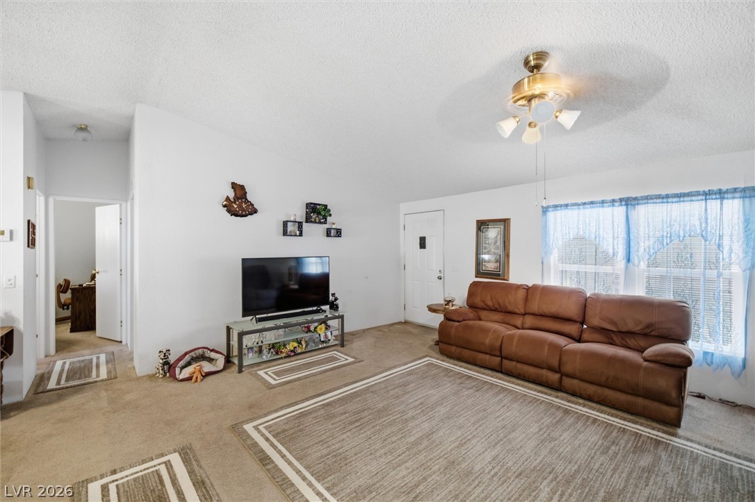 2430 Quebec Street Property Photo 9