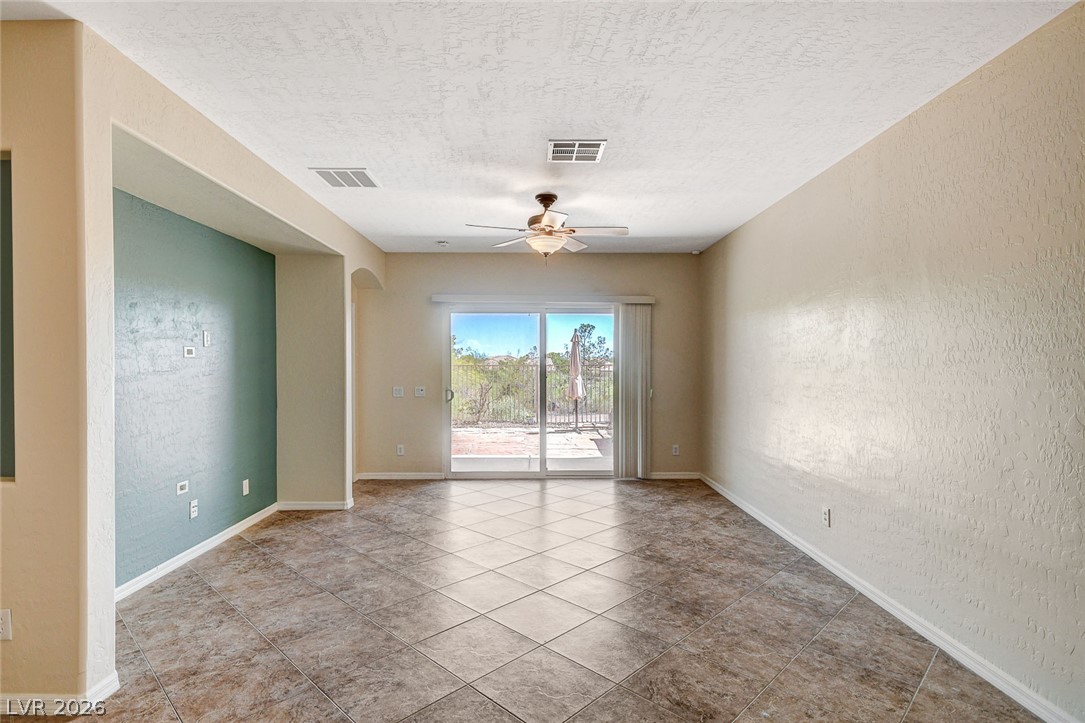 8952 Sandy Isle Court Property Photo 15