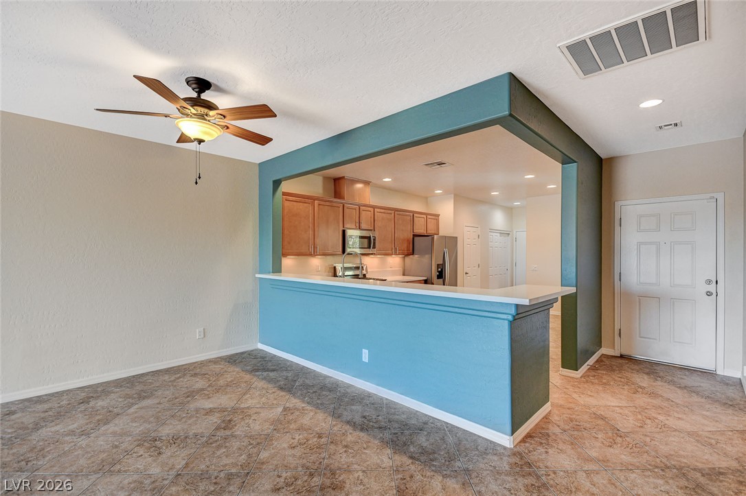 8952 Sandy Isle Court Property Photo 17