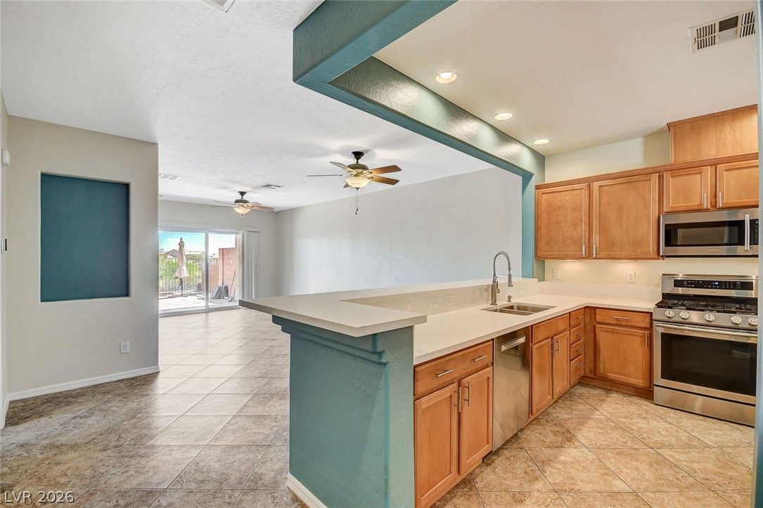 8952 Sandy Isle Court Property Photo 19