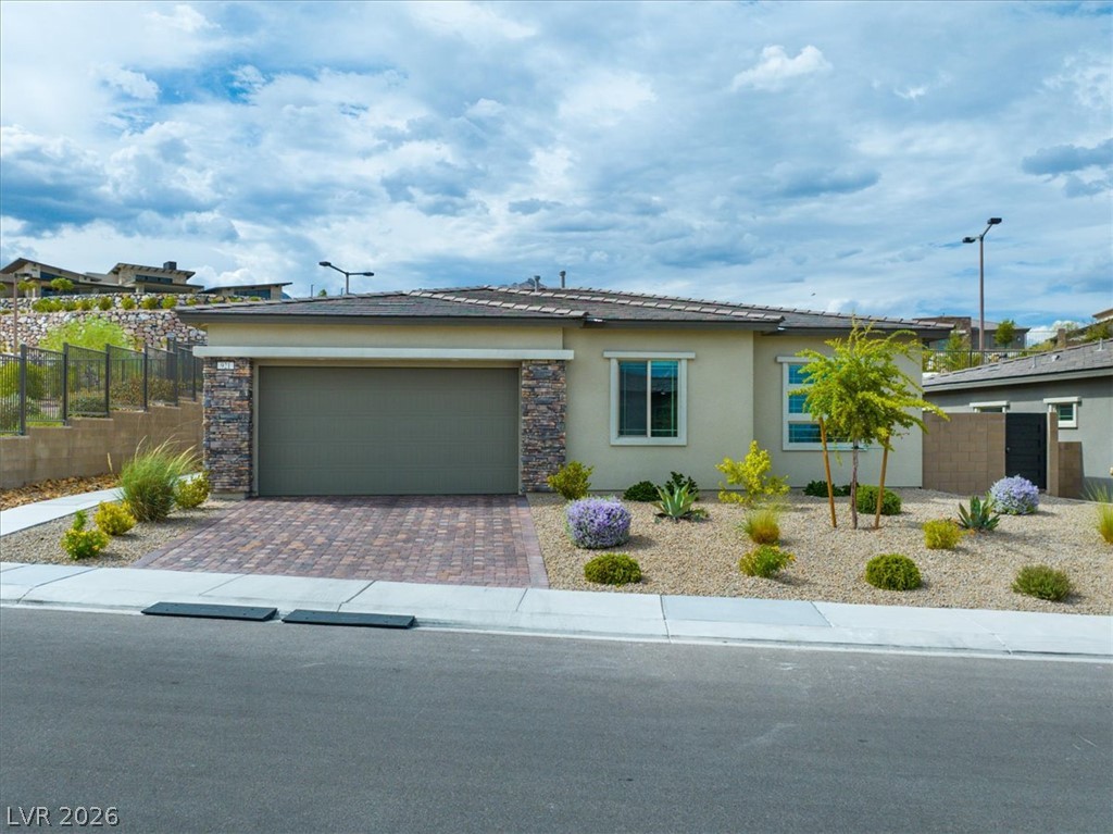 921 Woodburn Lane Property Photo 1