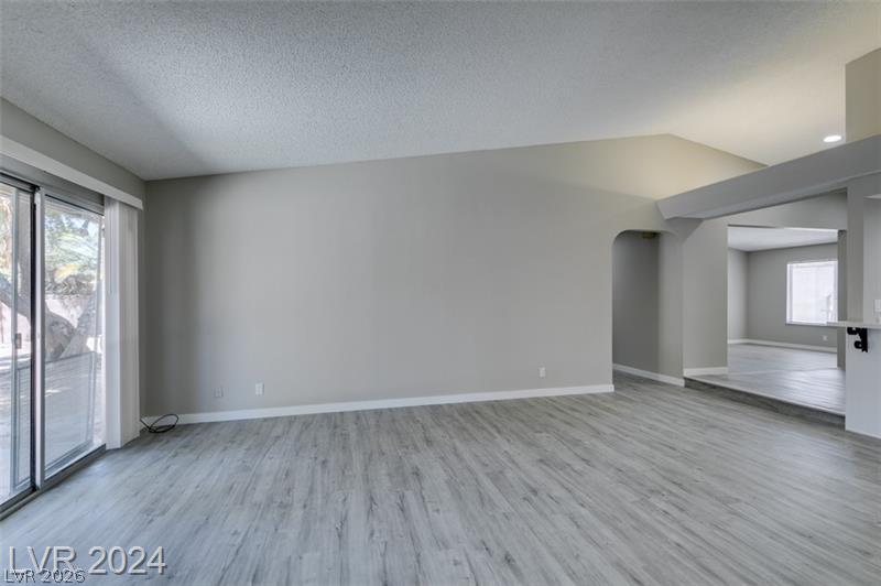 5532 Ramillete Road Property Photo 14