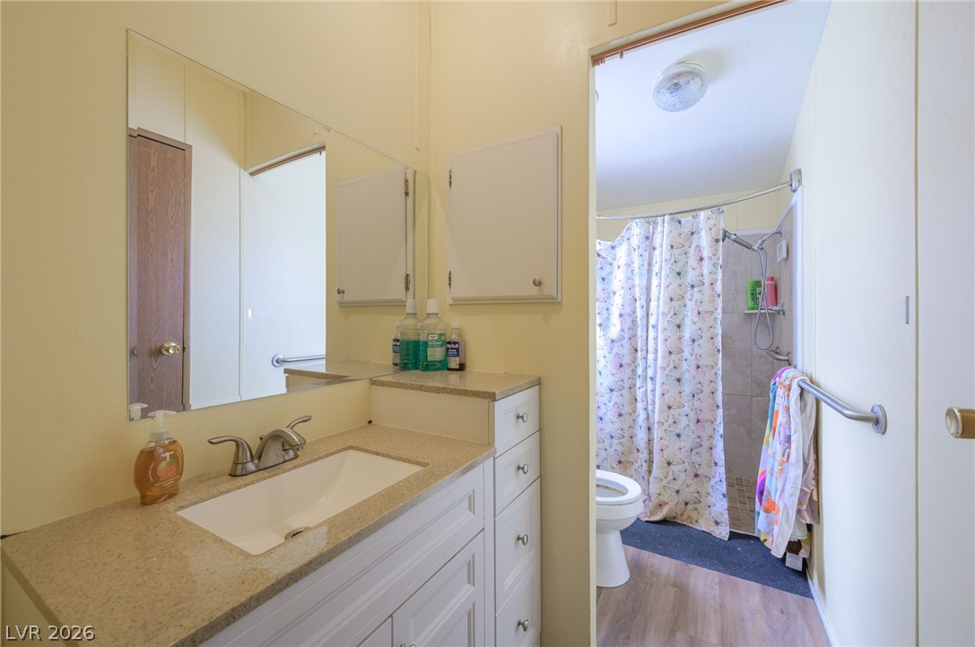 1731 Esquina Street Property Photo 14