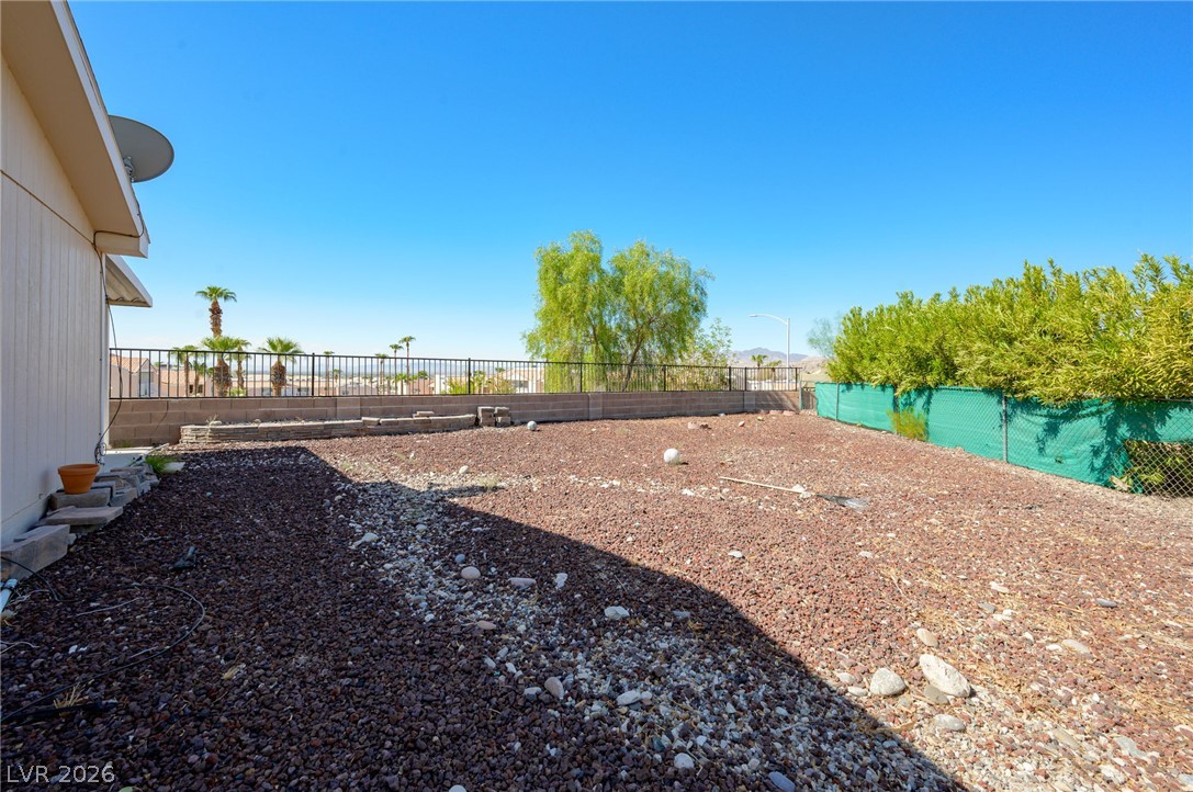 1731 Esquina Street Property Photo 16