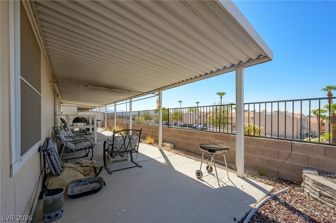 1731 Esquina Street Property Photo 20