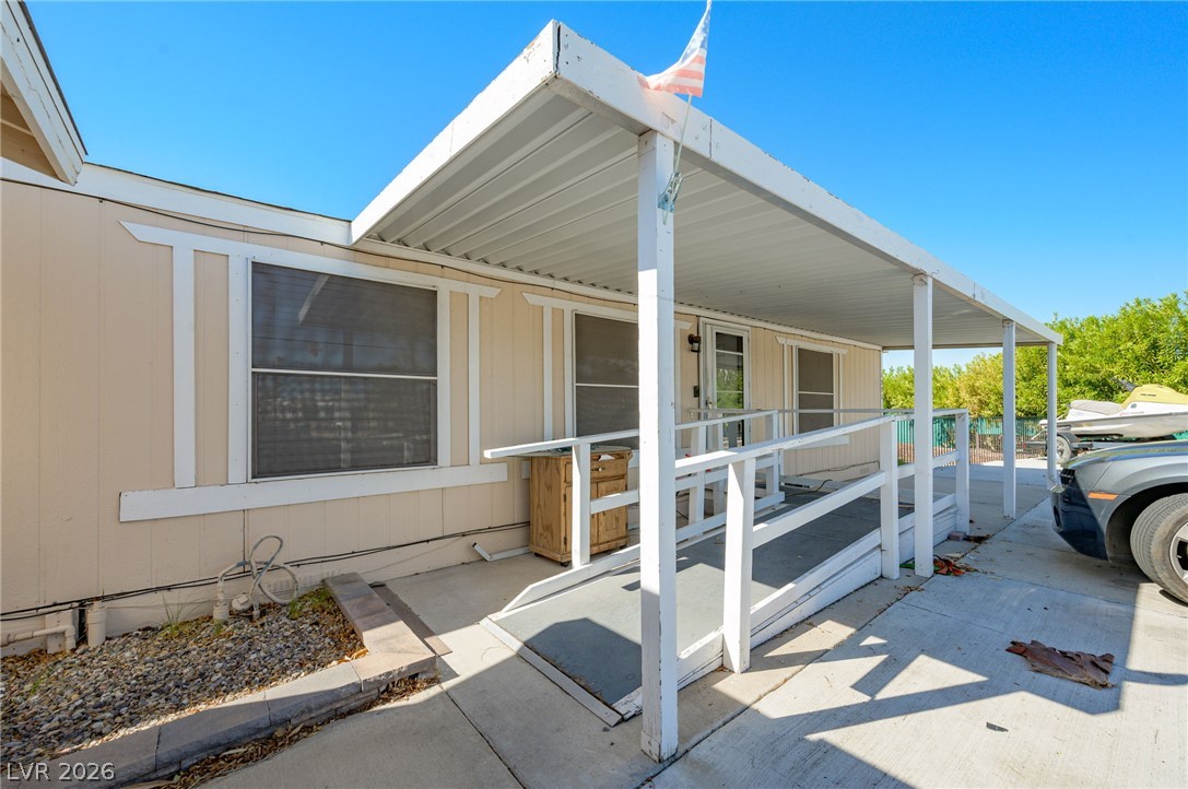 1731 Esquina Street Property Photo 22