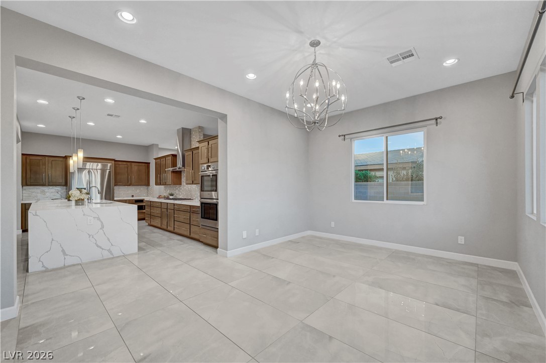 8477 Wolf Mountain Court Property Photo 16