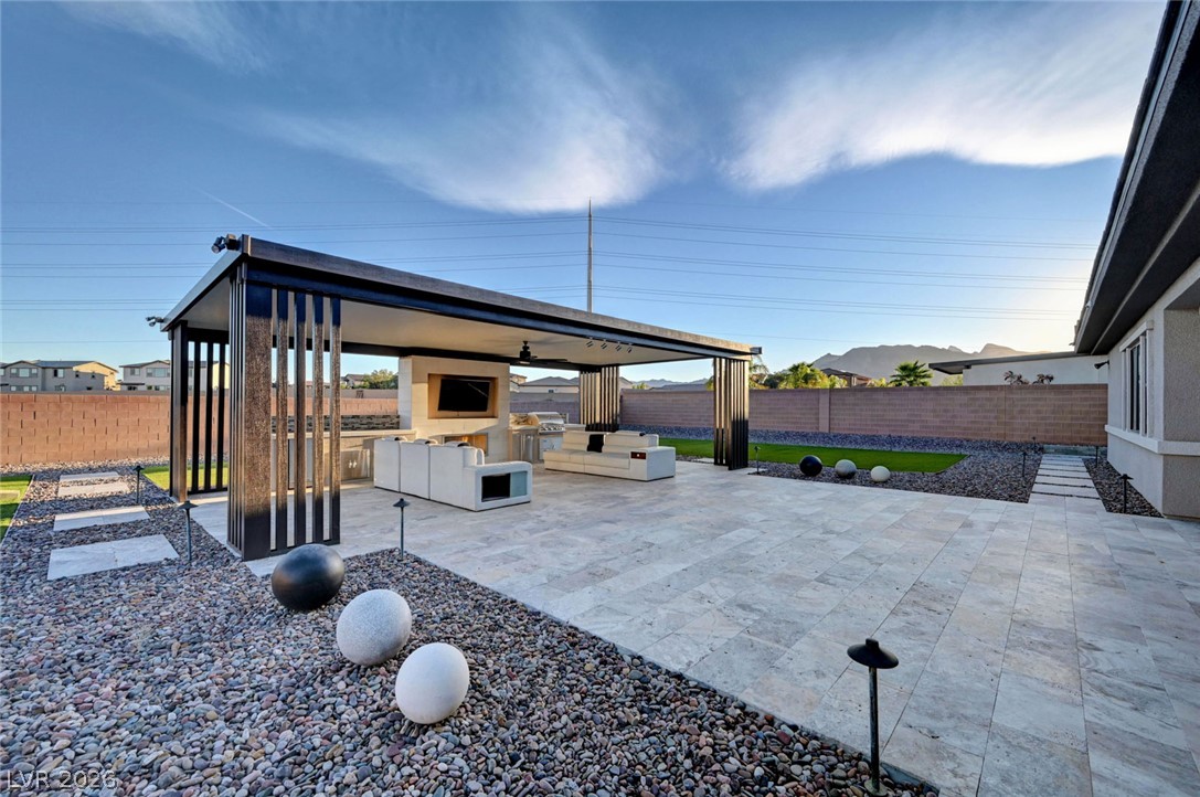 8477 Wolf Mountain Court Property Photo 29