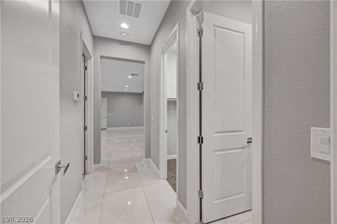 8477 Wolf Mountain Court Property Photo 37