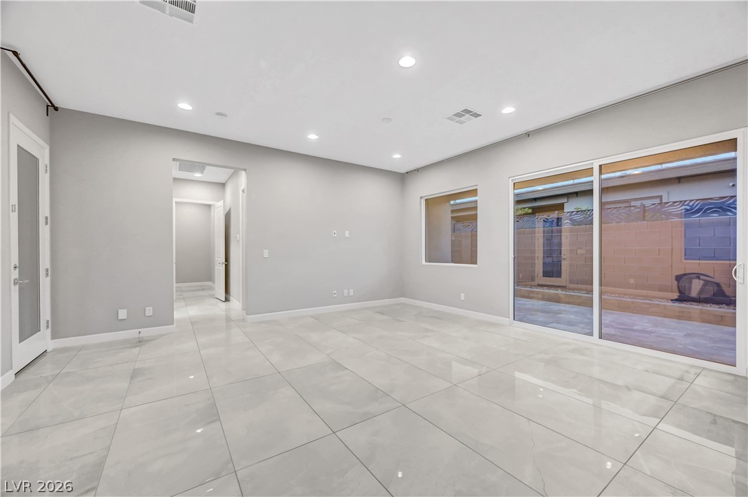 8477 Wolf Mountain Court Property Photo 44