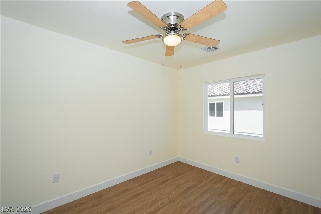 660 San Lorenzo Street Property Photo 13