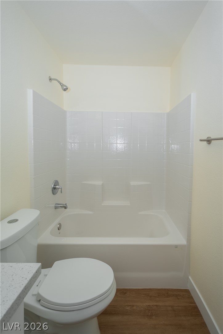 660 San Lorenzo Street Property Photo 16
