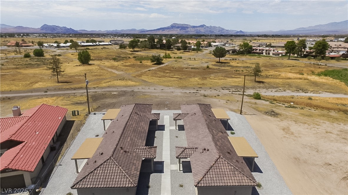 660 San Lorenzo Street Property Photo 27