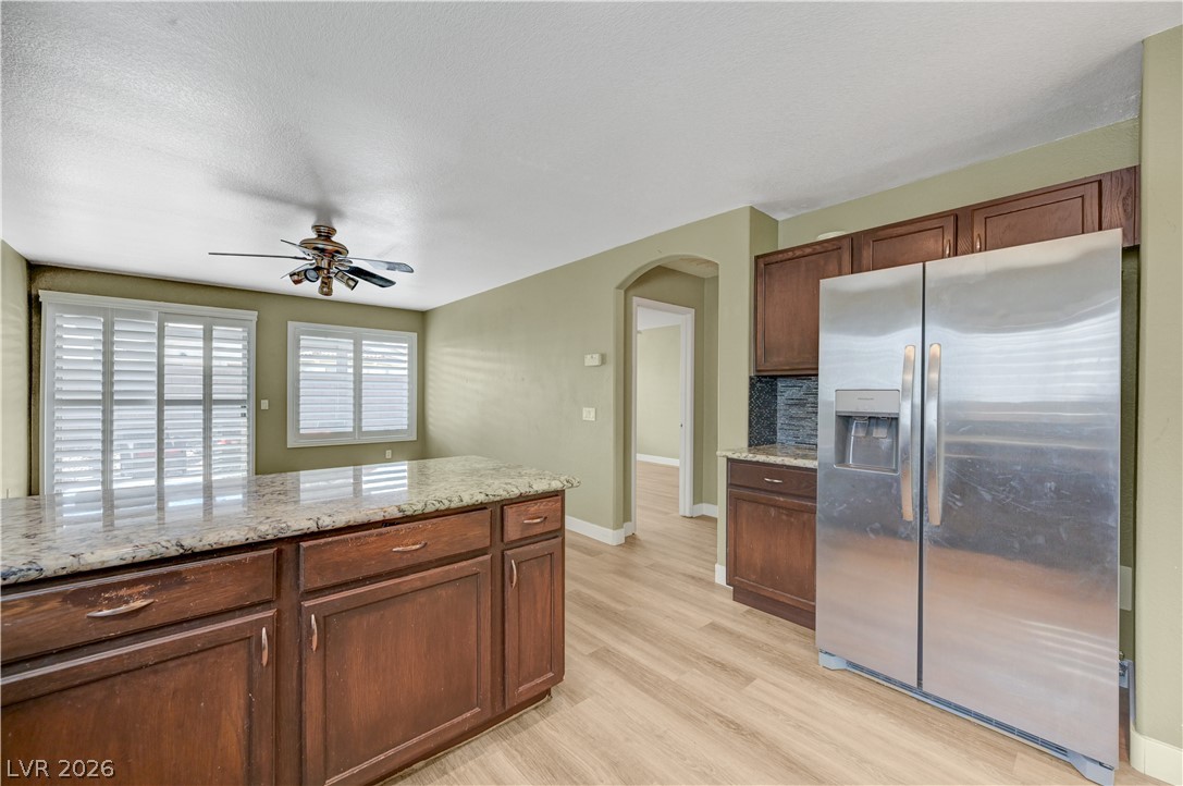 4981 Lunetto Avenue Property Photo 12