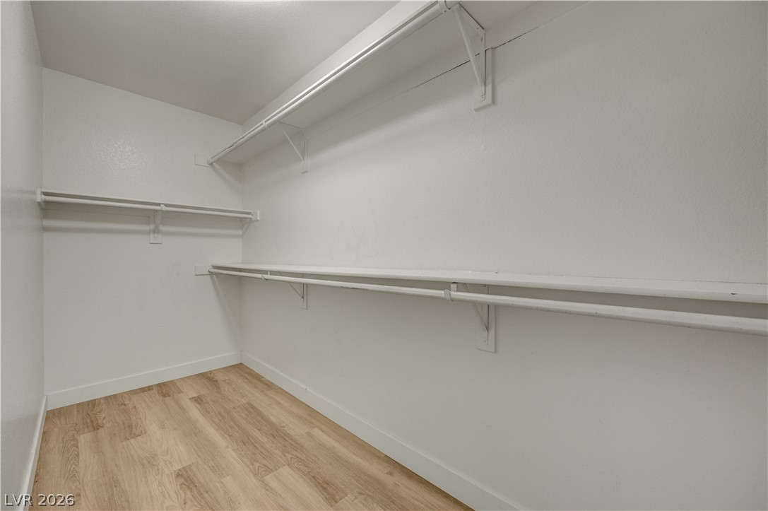 4981 Lunetto Avenue Property Photo 25