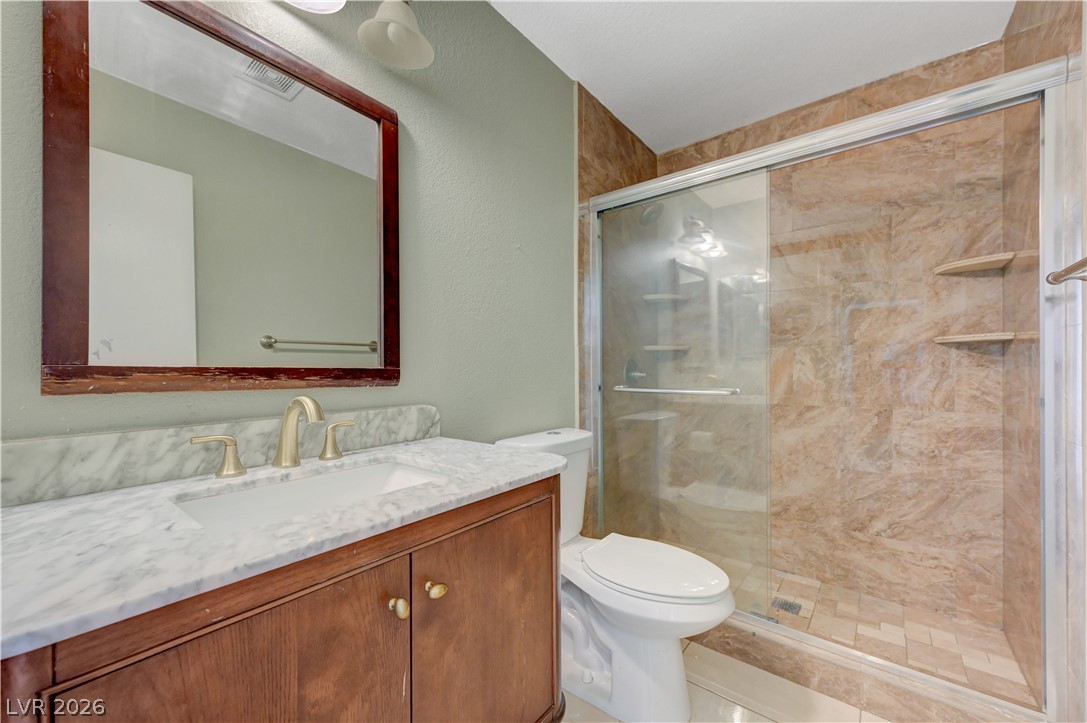 4981 Lunetto Avenue Property Photo 29