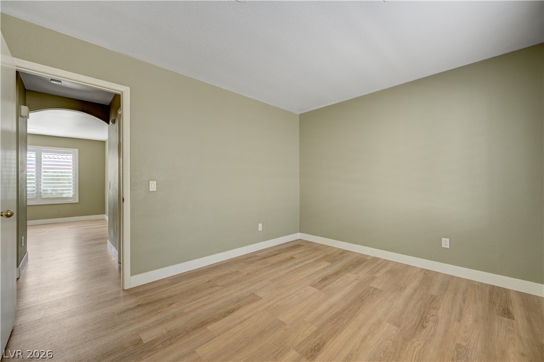 4981 Lunetto Avenue Property Photo 37