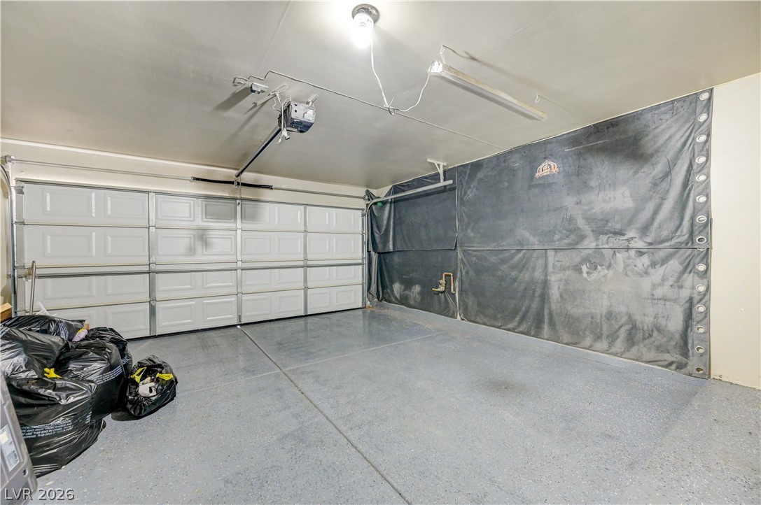 4981 Lunetto Avenue Property Photo 45