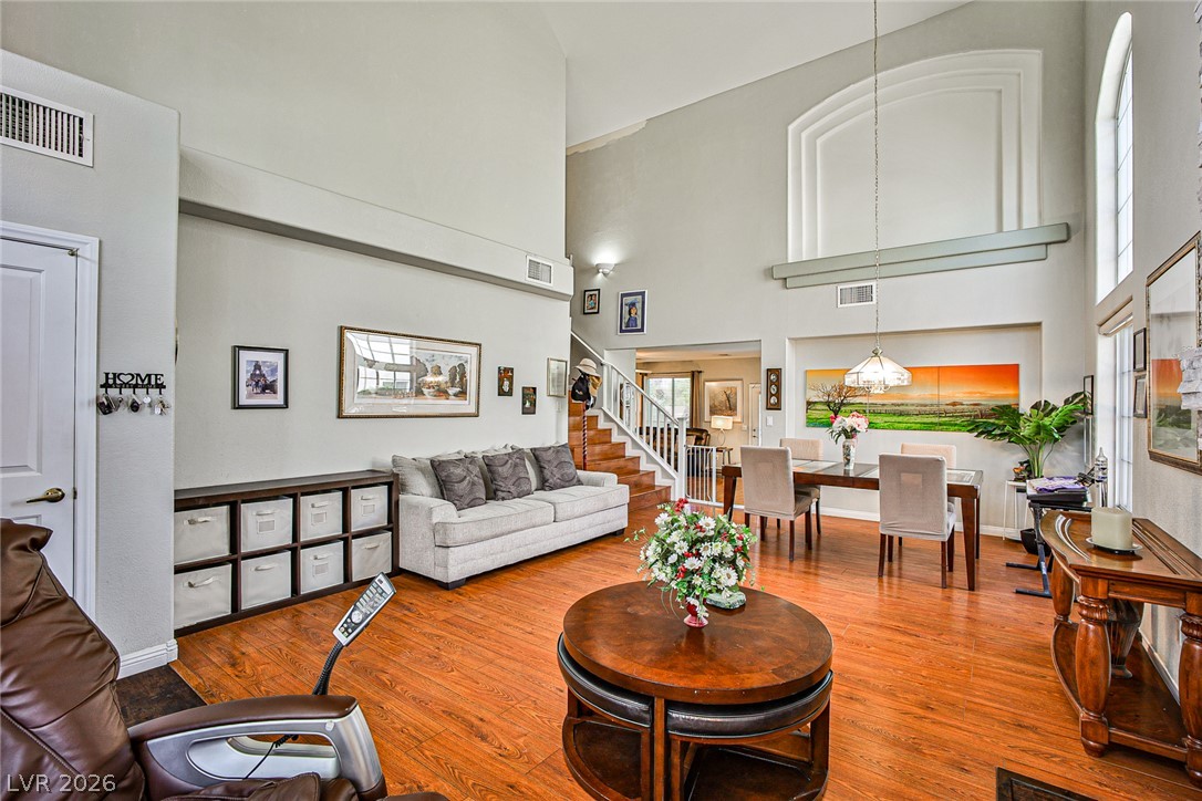 672 Kentons Run Avenue Property Photo 8