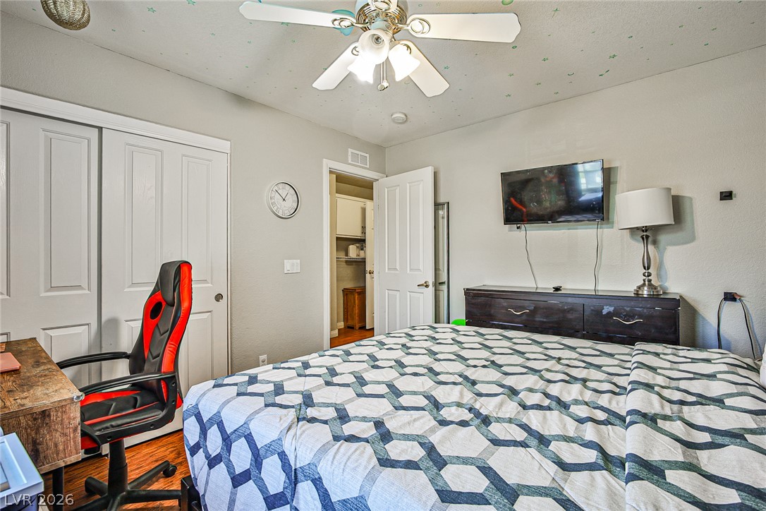 672 Kentons Run Avenue Property Photo 30