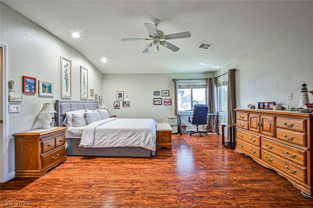 672 Kentons Run Avenue Property Photo 39