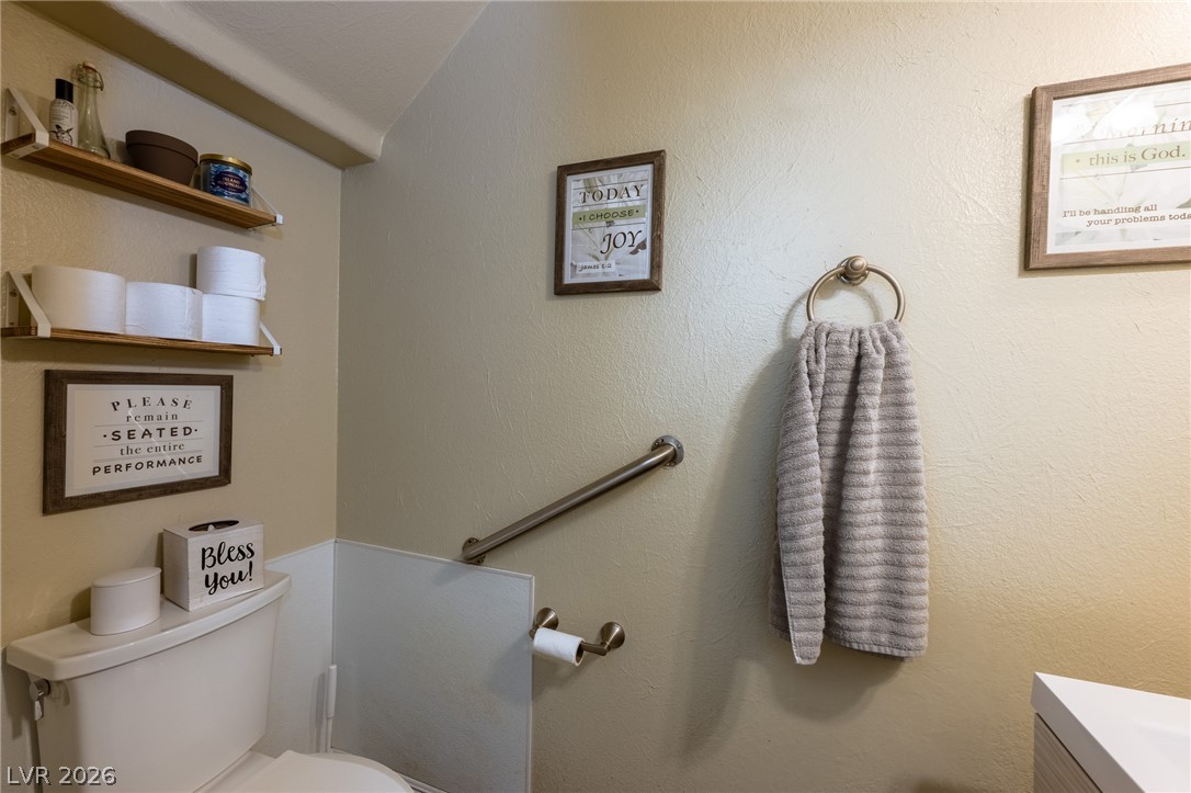 8859 Keywood Street Property Photo 16