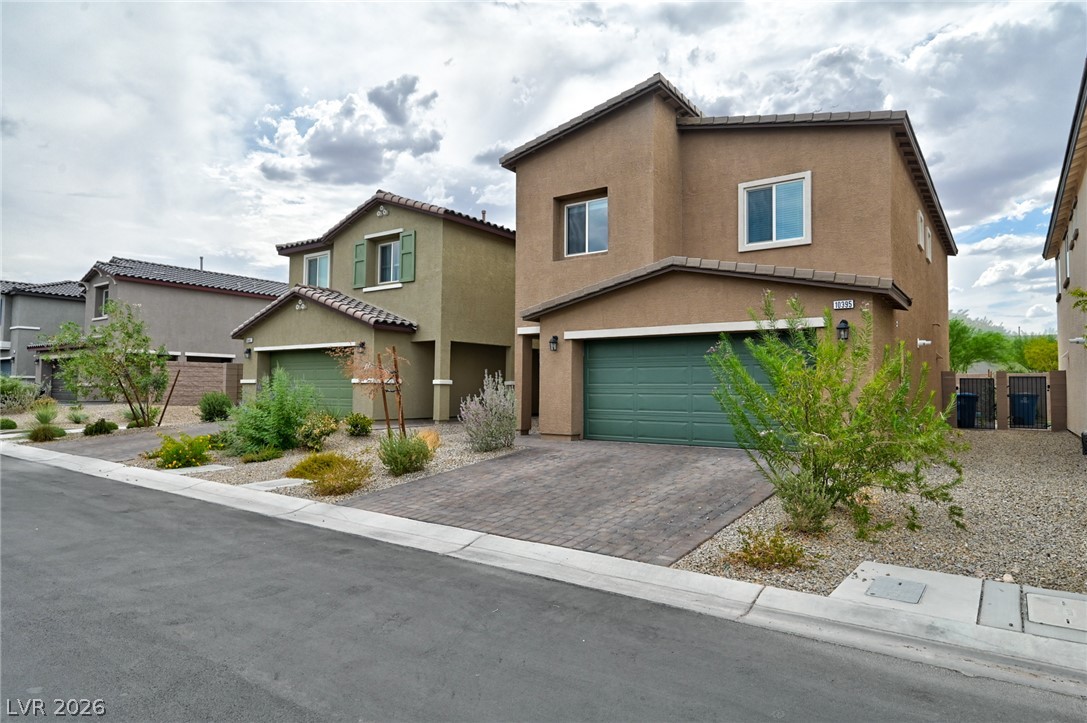 10395 Luna Mezzo Street Property Photo 2