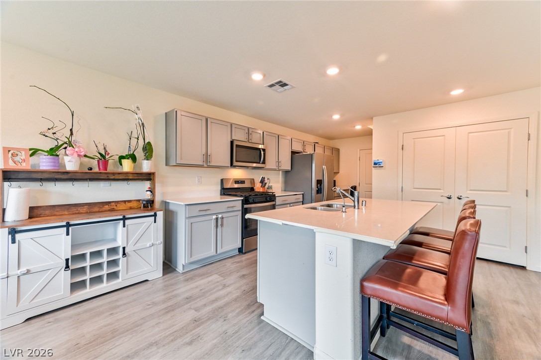 10395 Luna Mezzo Street Property Photo 6