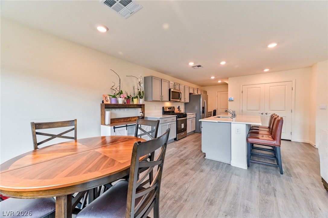 10395 Luna Mezzo Street Property Photo 11