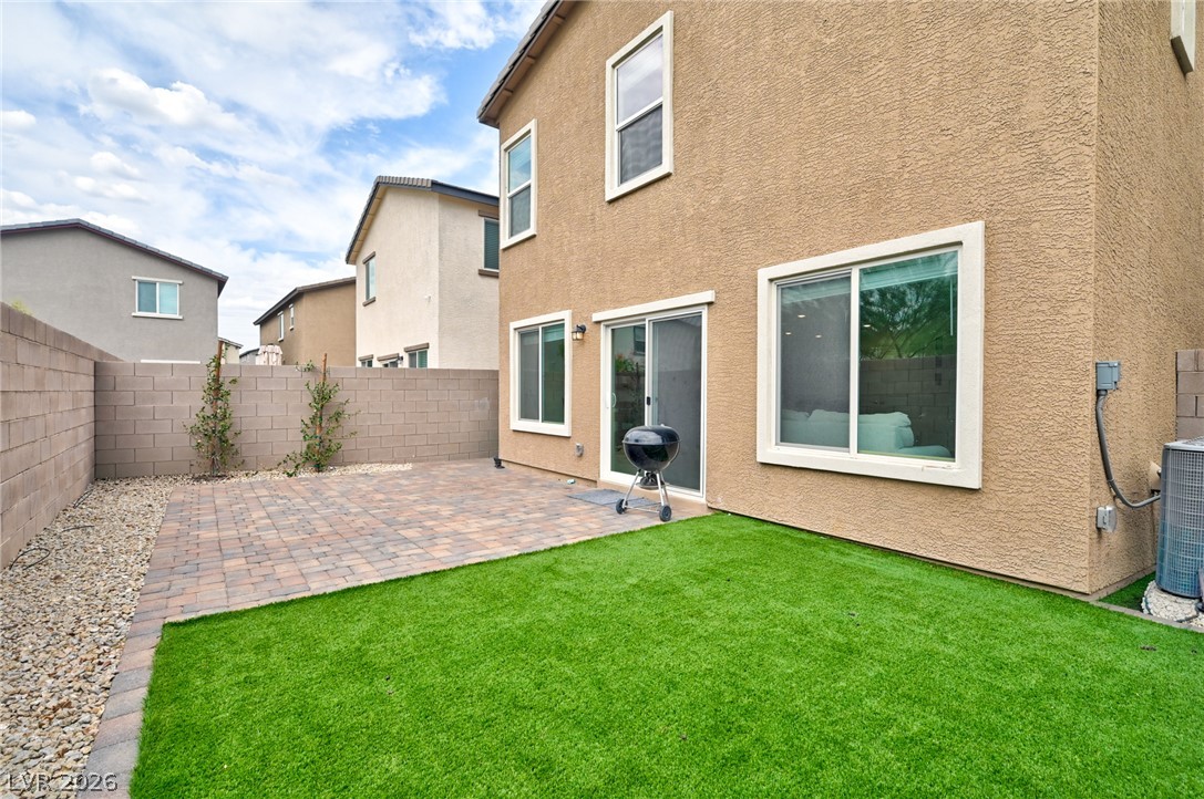 10395 Luna Mezzo Street Property Photo 28