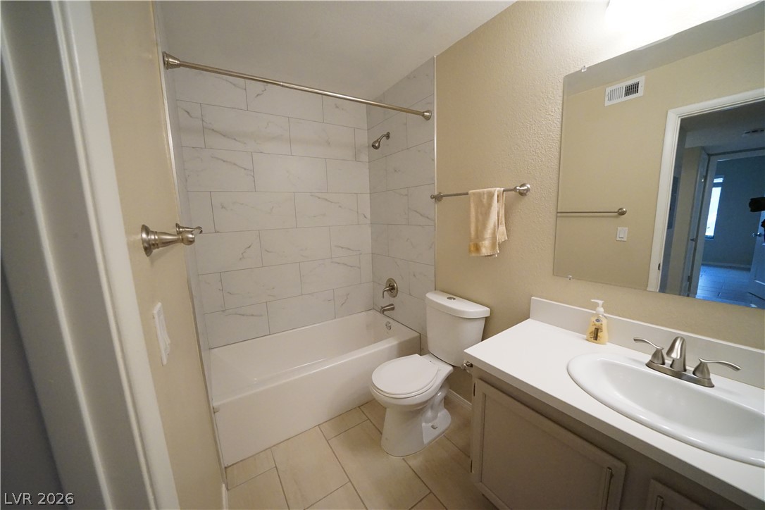 1575 West Warm Springs Road 3114 Property Photo 12