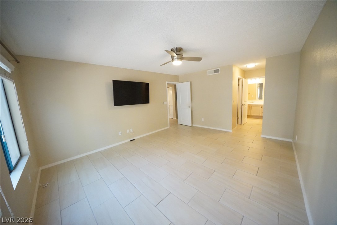 1575 West Warm Springs Road 3114 Property Photo 17