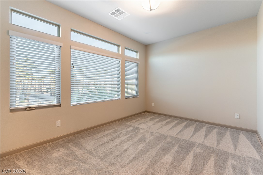 8012 Carpenter Creek Avenue Property Photo 10