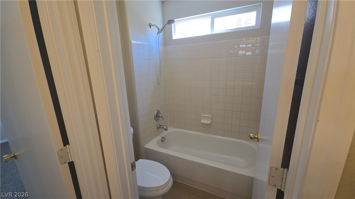 6940 Caspian Tern Street Property Photo 9