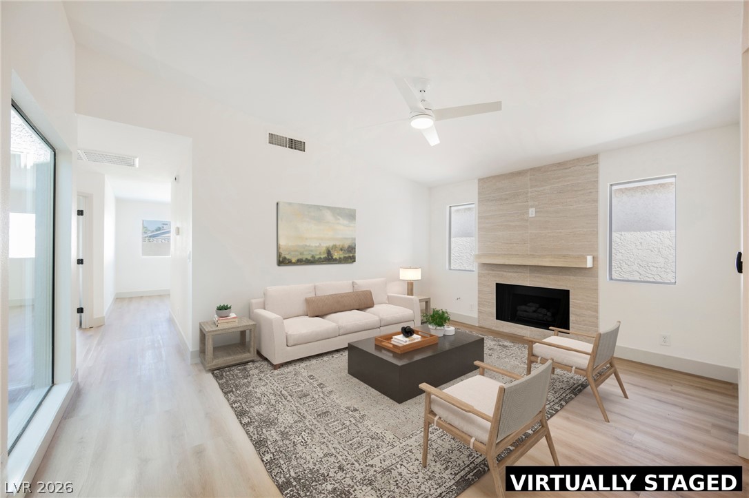 5065 Celebrity Circle Property Photo 3