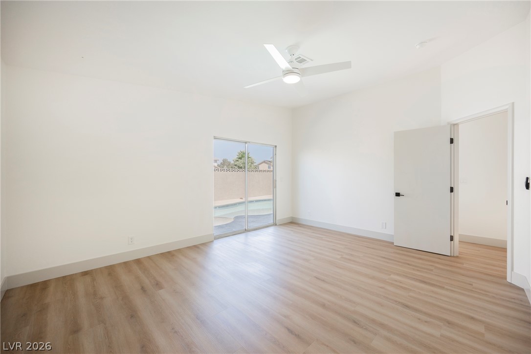 5065 Celebrity Circle Property Photo 9