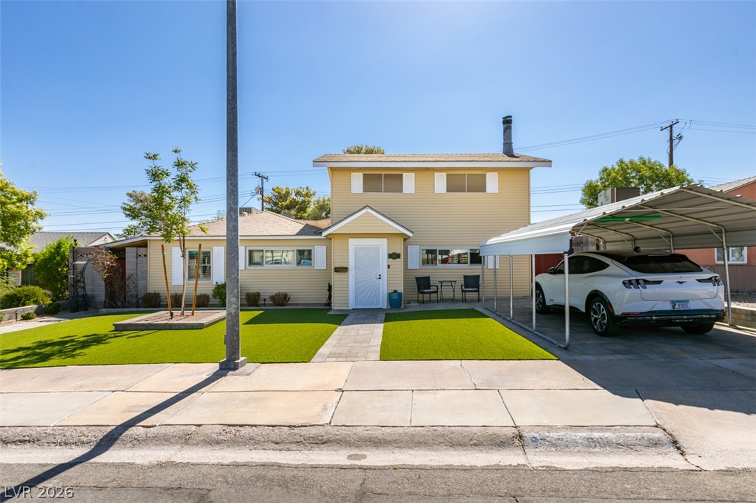 661 Burton Street Property Photo 1