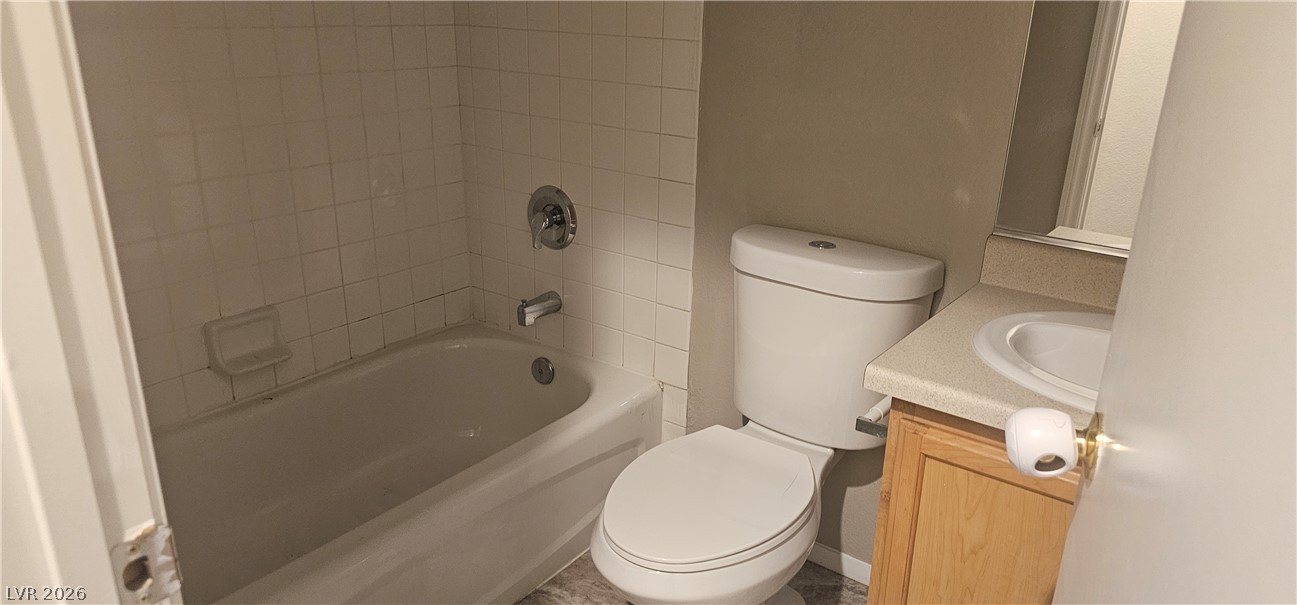 4841 Crystal Sword Street Property Photo 4