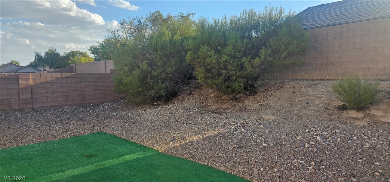 4841 Crystal Sword Street Property Photo 14