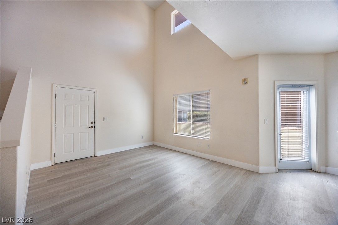 10443 Alpine Edge Avenue Property Photo 4