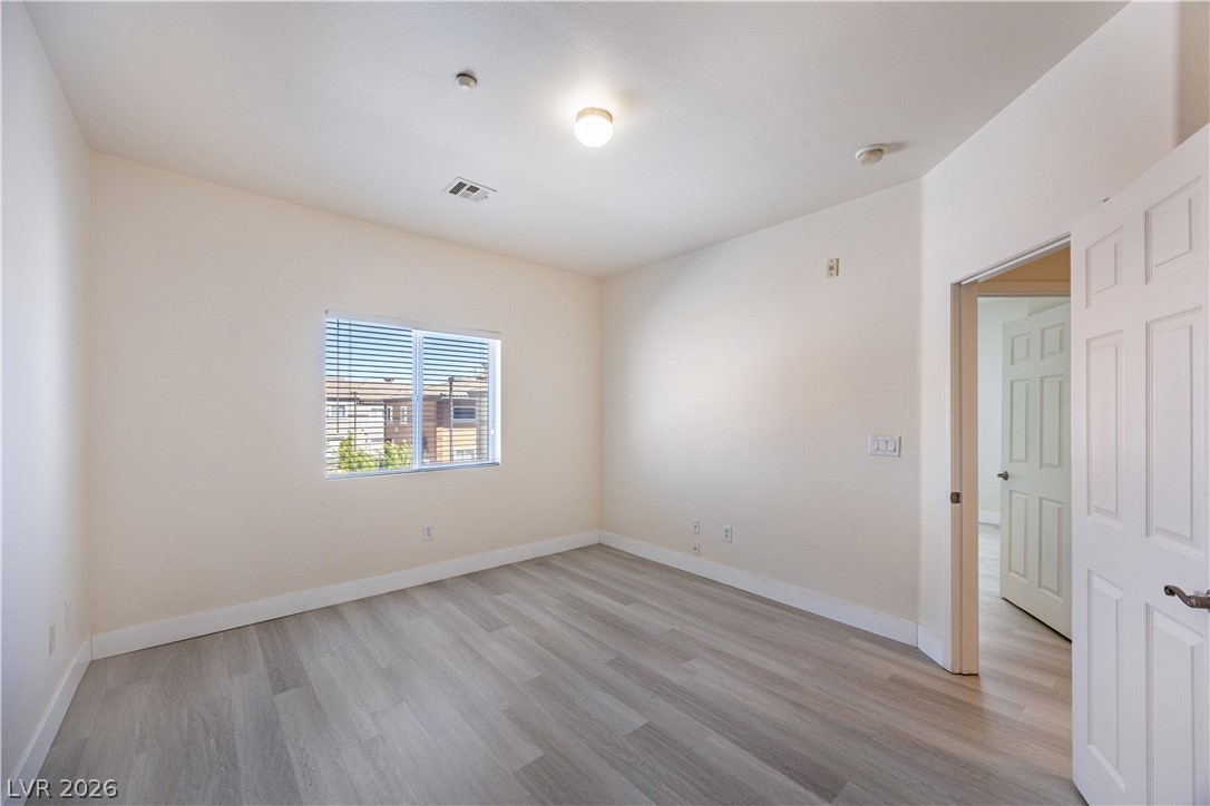 10443 Alpine Edge Avenue Property Photo 16