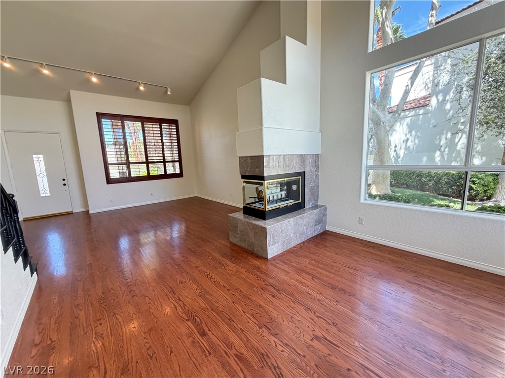 7468 Orange Haze Way Property Photo 4