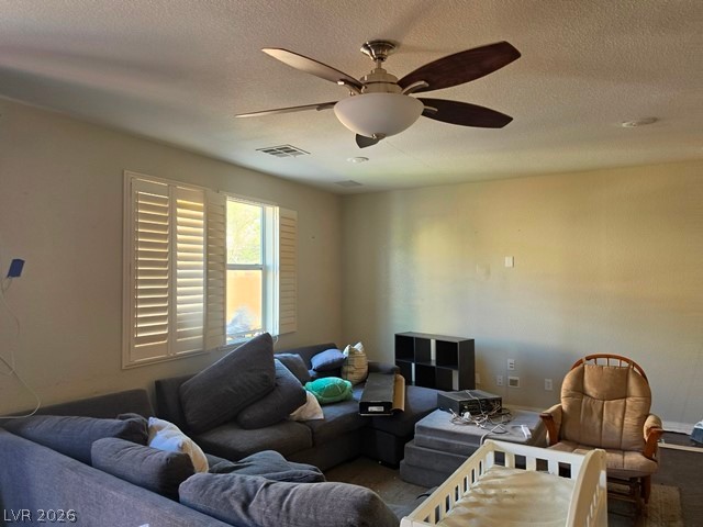 6037 Mazeno Peak Street Property Photo 15