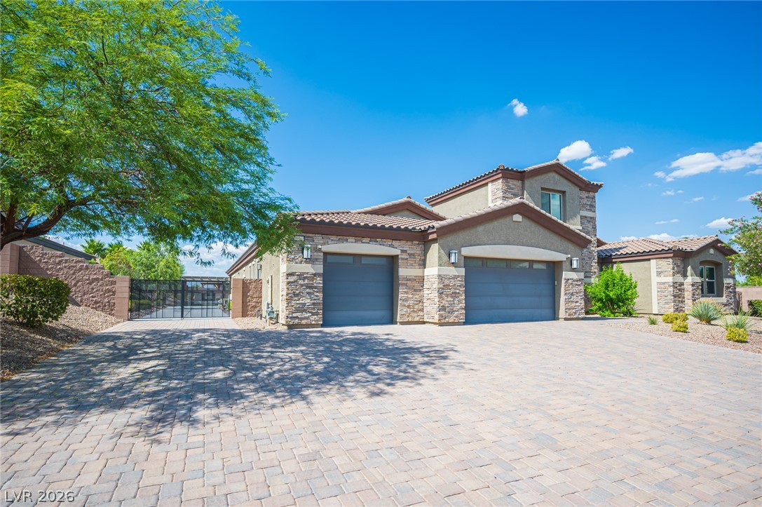 10300 Mystic Ledge Court Property Photo 2