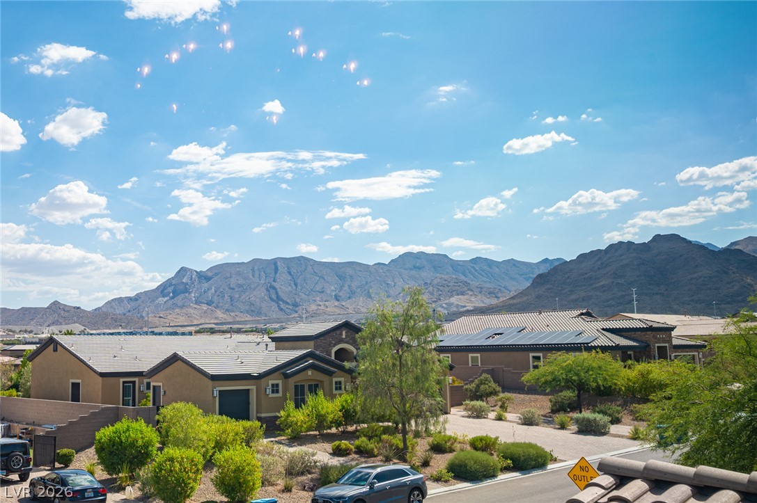 10300 Mystic Ledge Court Property Photo 5