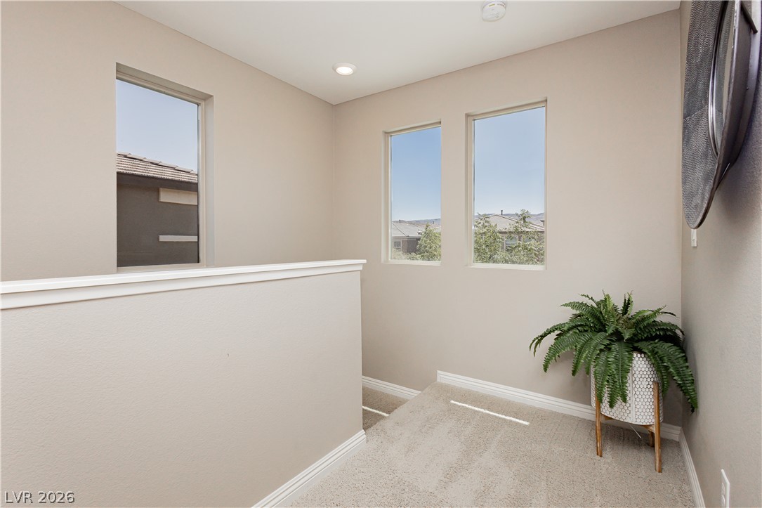 882 Cherry Glen Place Property Photo 6