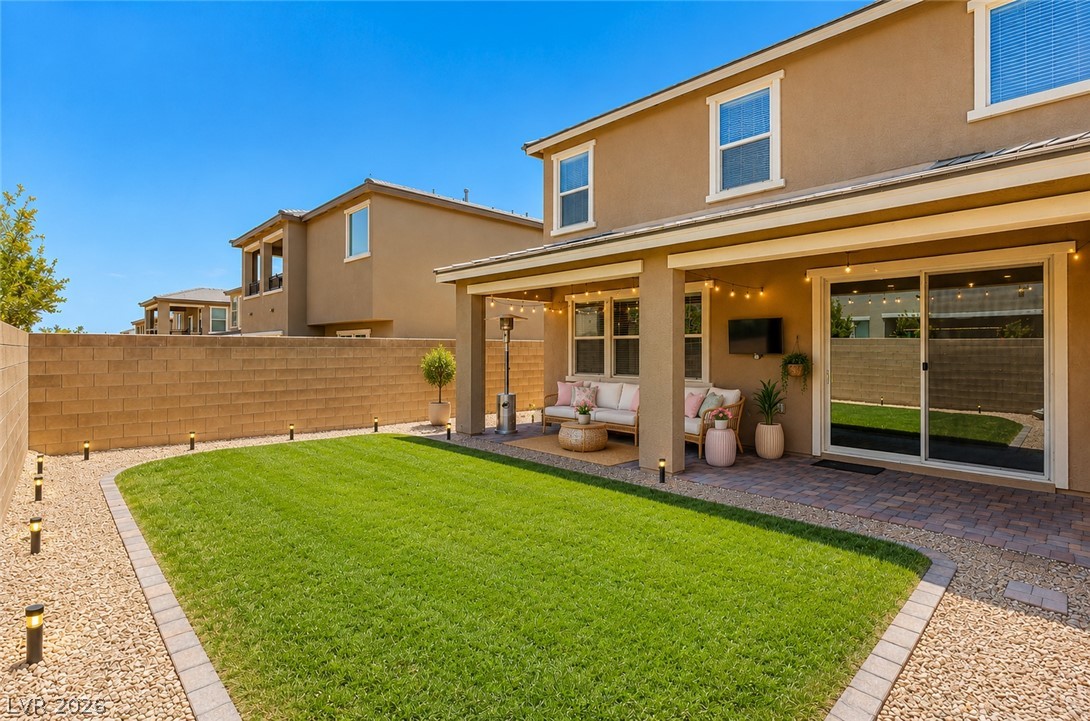 882 Cherry Glen Place Property Photo 15