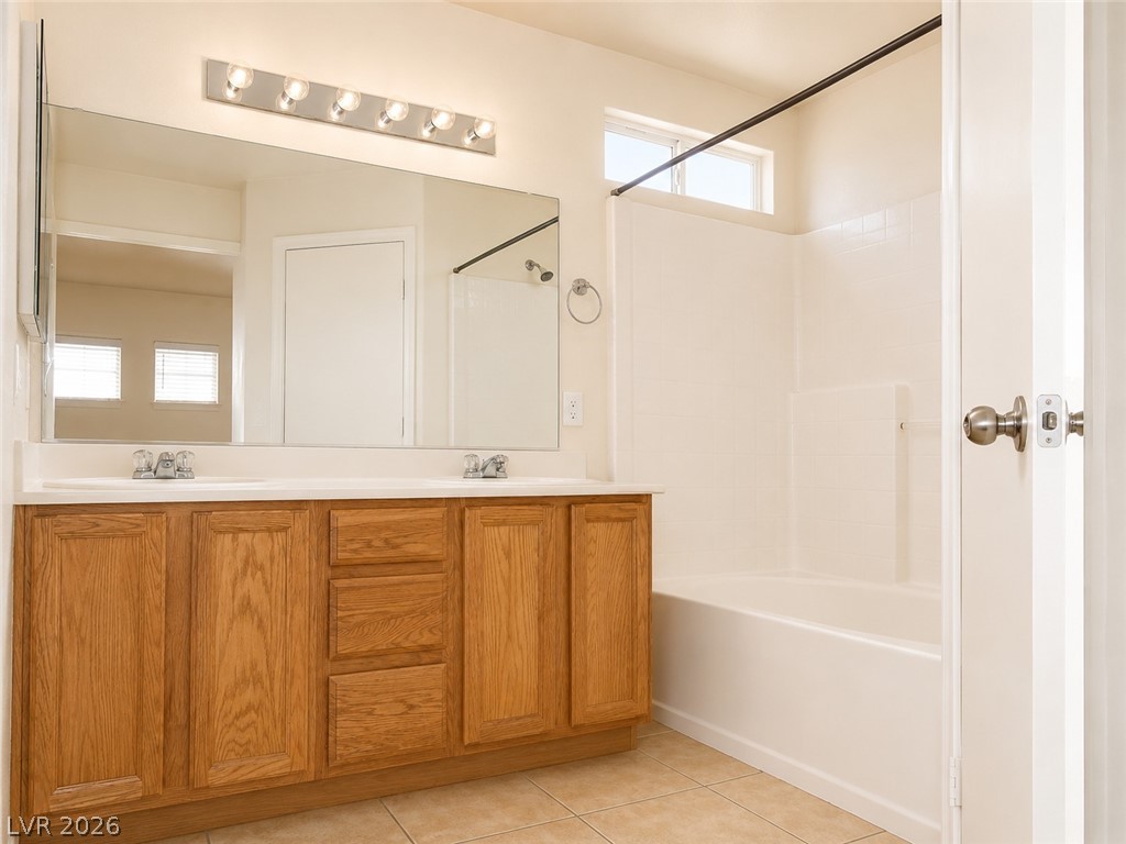 3016 Sunset Harbor Court Property Photo 7