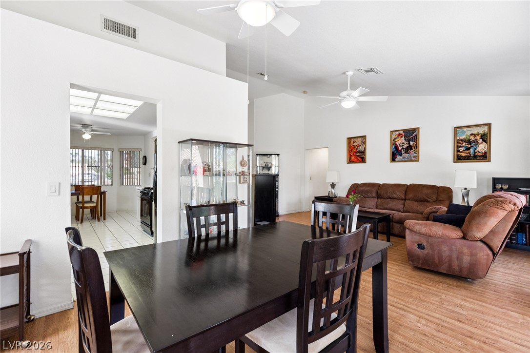 2400 Sunup Drive Property Photo 7