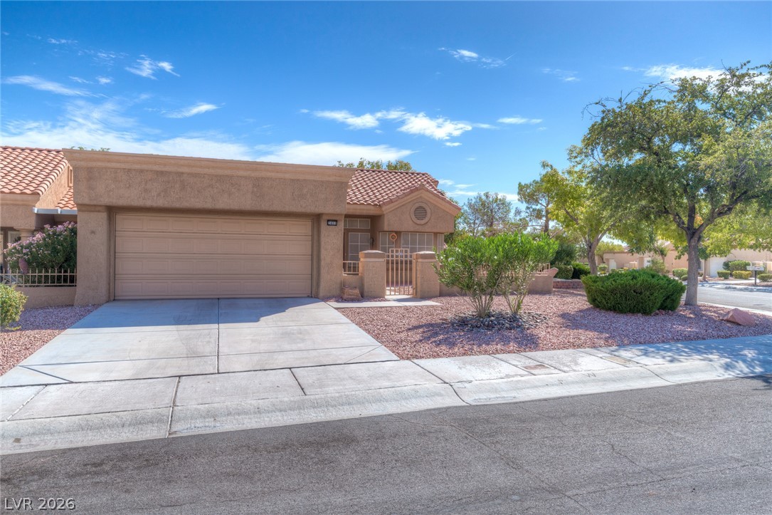 2400 Sunup Drive Property Photo 35